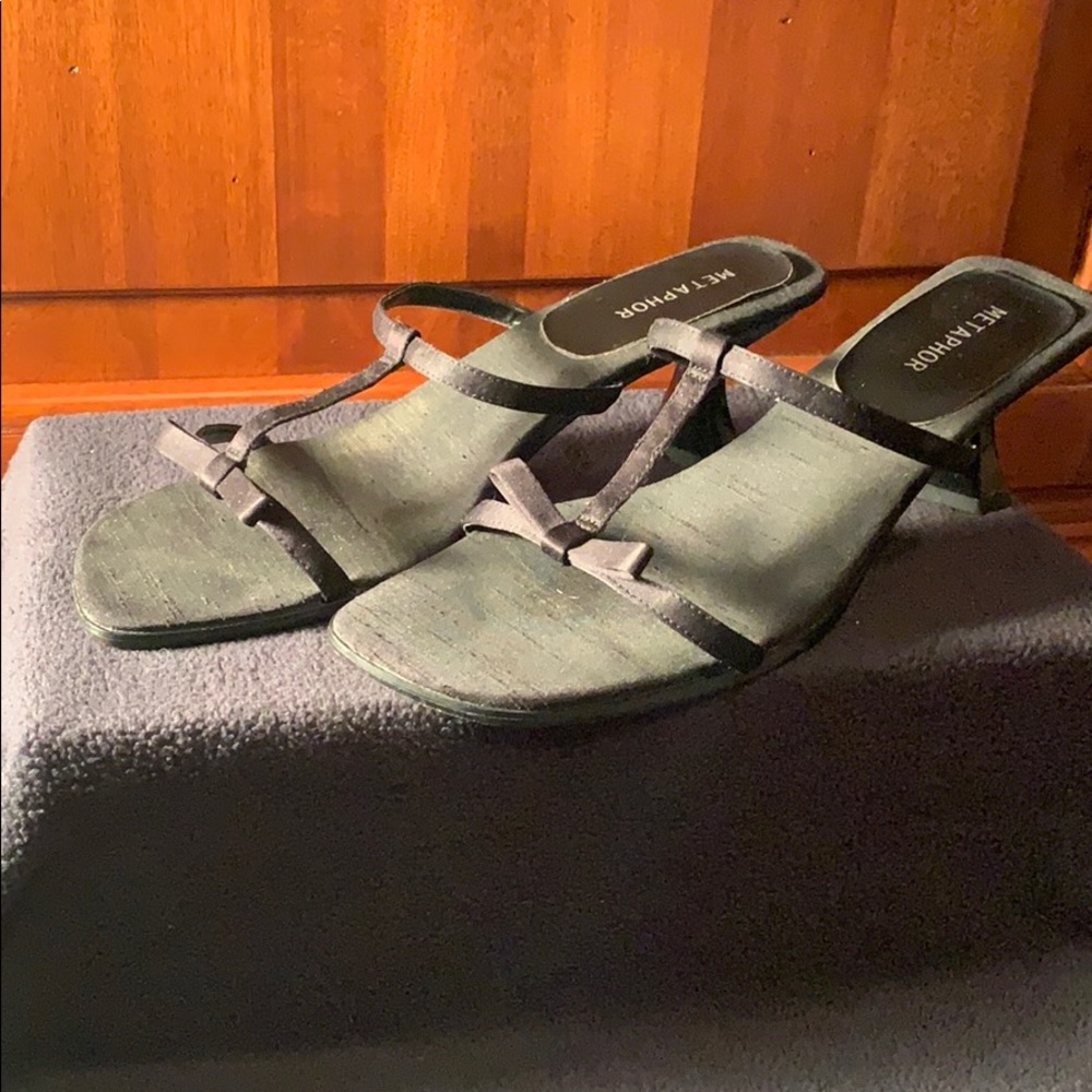 The Perfect Slip on Party Shoe